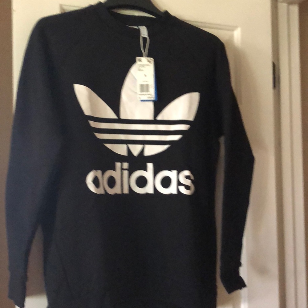 Nwt Adidas oversized sweatshirt size small.